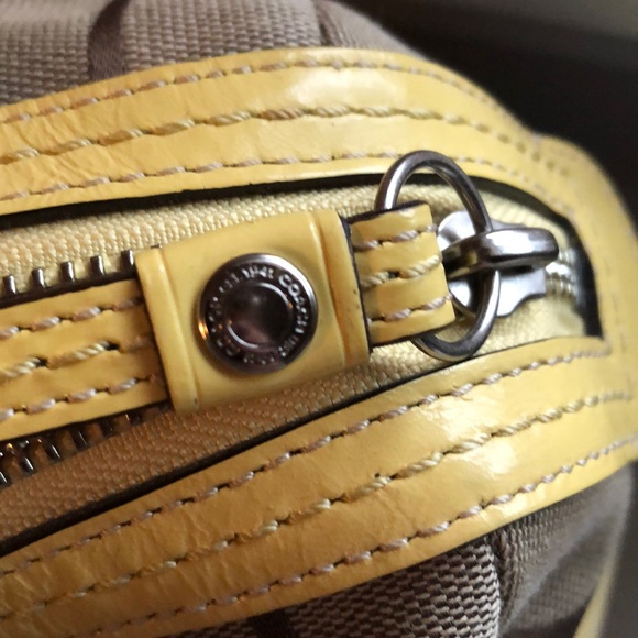 COACH Satchel - Picture 6 of 9